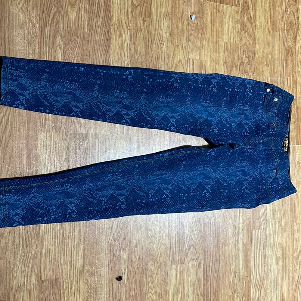 Luxe stretch jeans brand new
